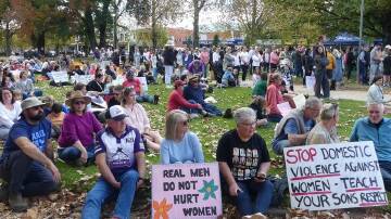 Orange, in rural NSW, has added its voice to the protest movement calling out gendered violence. (Stephanie Gardiner/AAP PHOTOS)