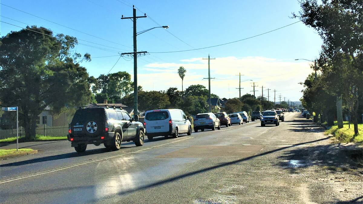 Traffic queued up to the Desmond Street intersection on Wollombi Road at West Cessnock. Picture by Krystal Sellars.